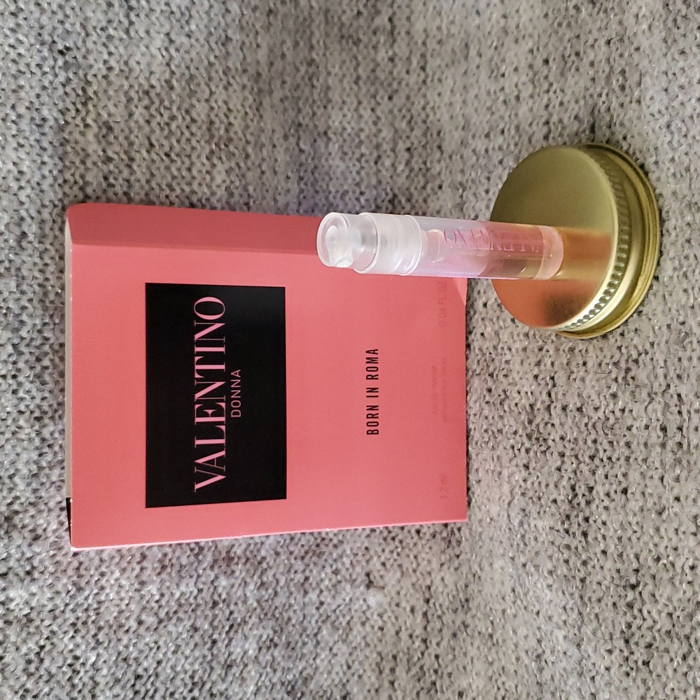 Valentino Donna Born in Roma